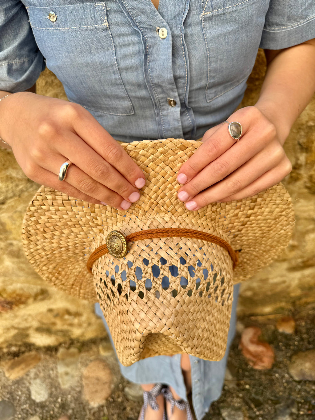 Labradorite ring