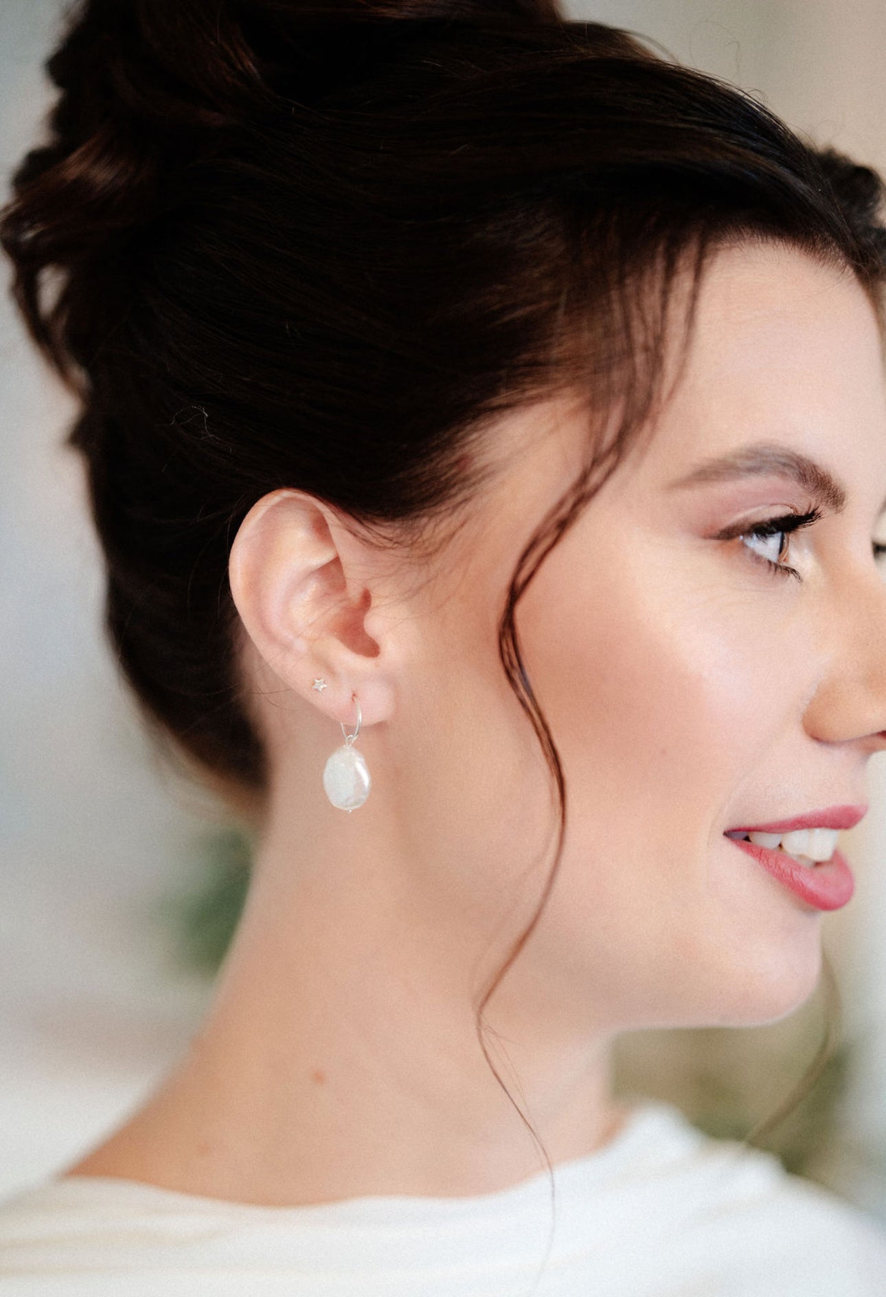 Mia Baroque Pearl Drop Earrings