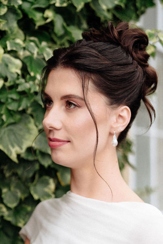 Alma Baroque Pearl Drop Earrings