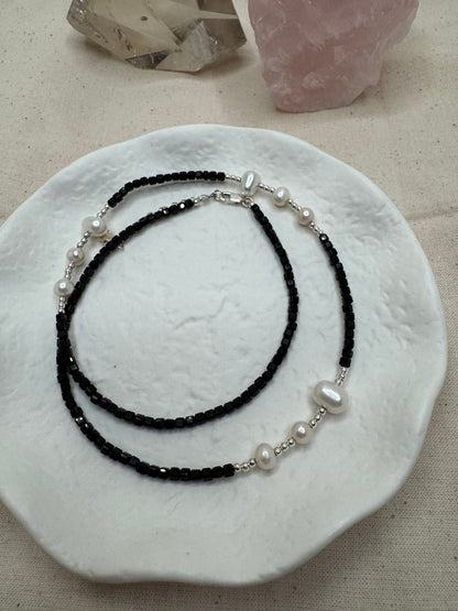 Black Onix & Freshwater pearls necklace