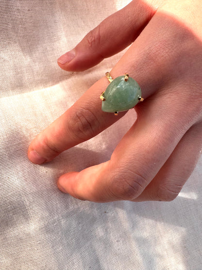 Green Quartz Teardrop Single ring