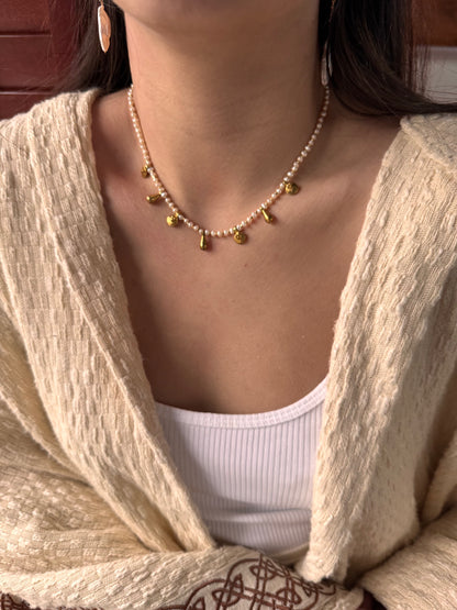 Eriu Freshwater Pearl Necklace
