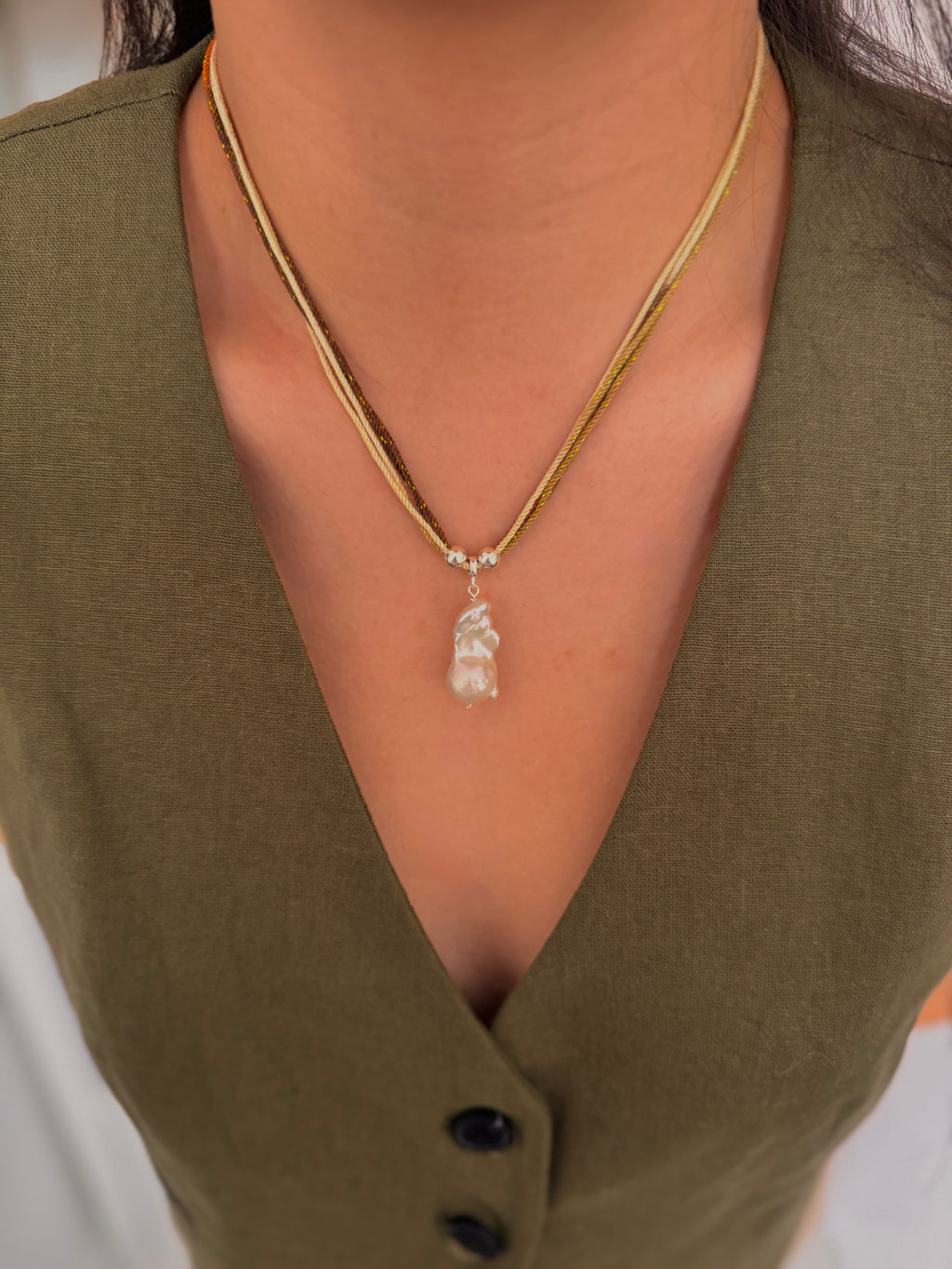 Aurelia Baroque Pearl Necklace