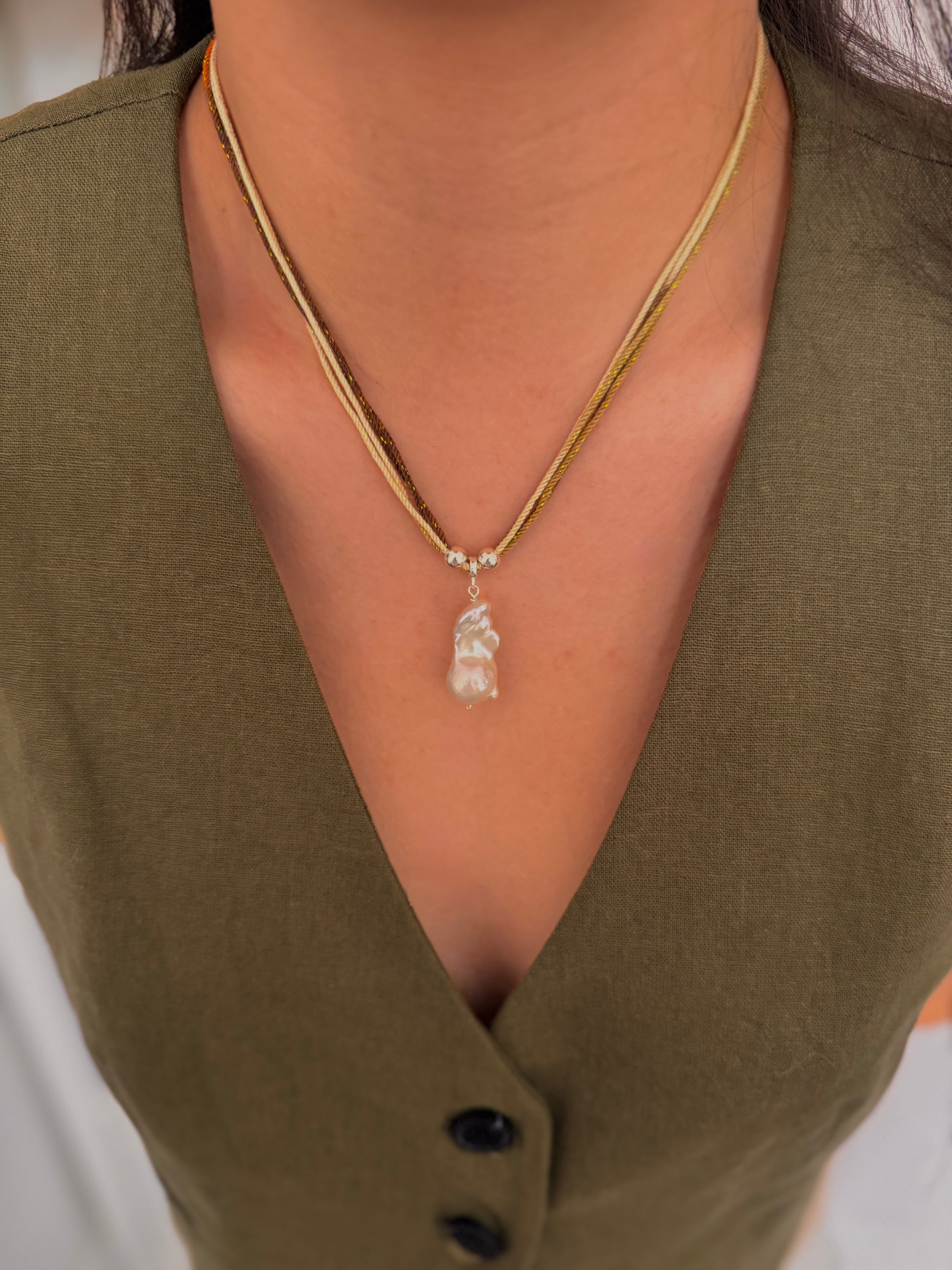 Aurelia Baroque Pearl Necklace