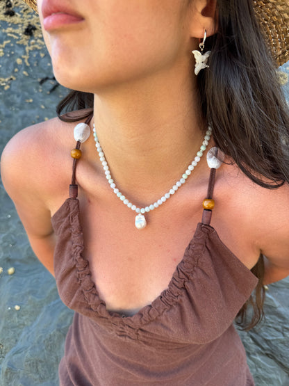 Jade beaded necklace with genuine Baroque pearl