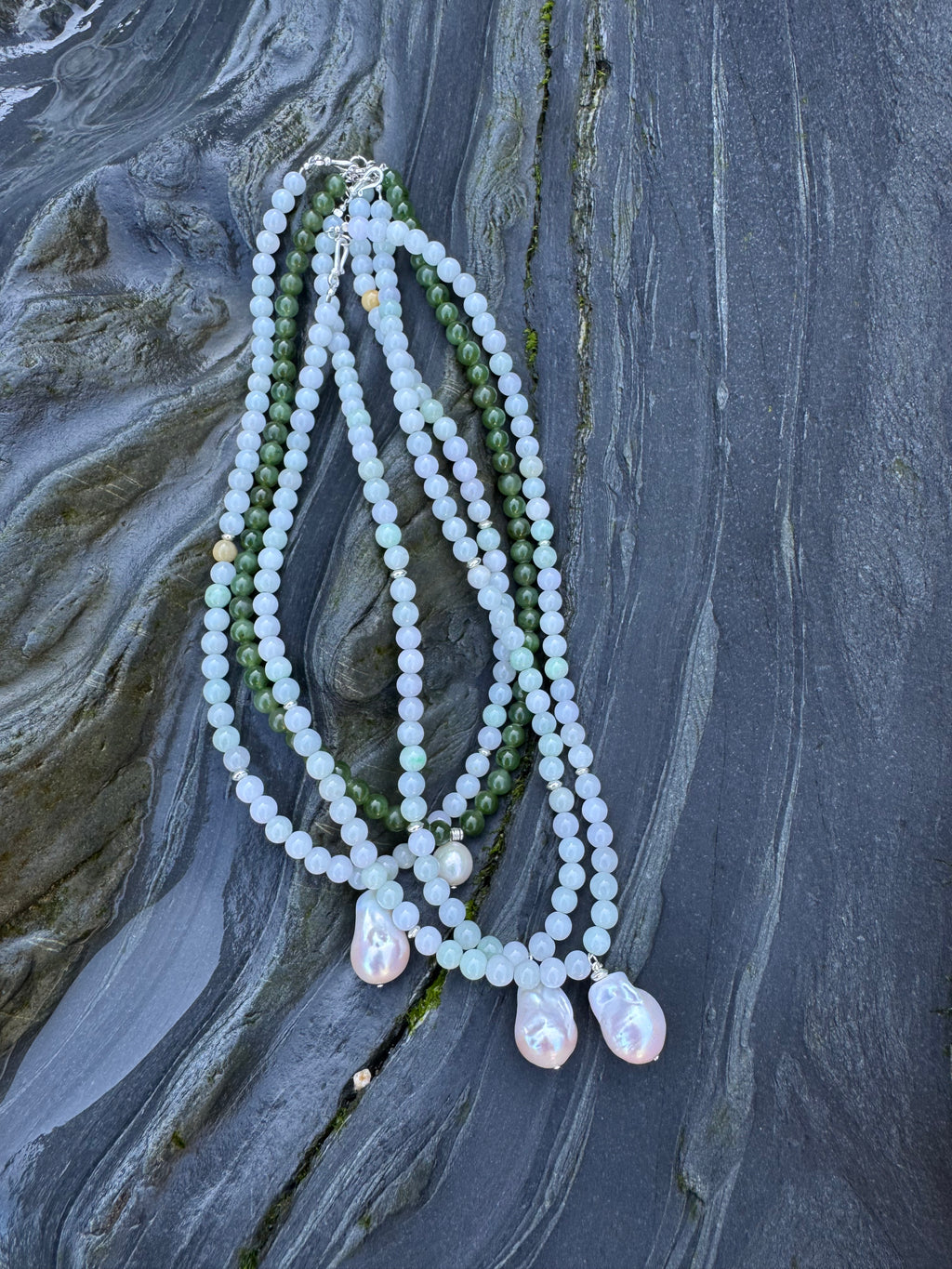 Jade beaded necklace with genuine Baroque pearl