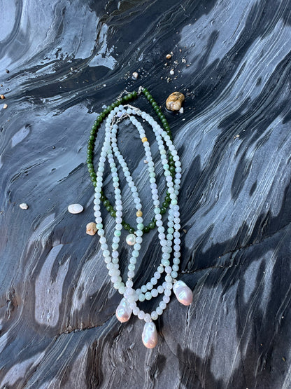Jade beaded necklace with genuine Baroque pearl
