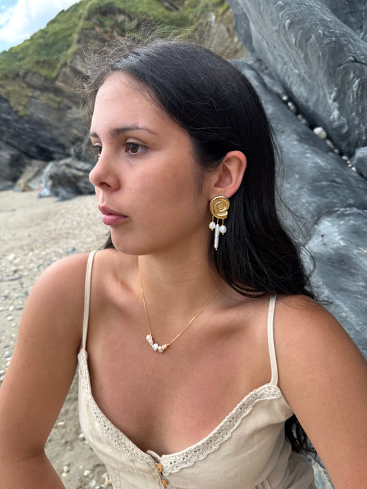 Rosée de Pétale necklace